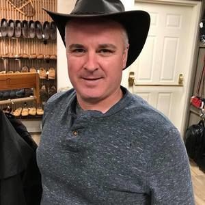 Meet your Posher, Anthony